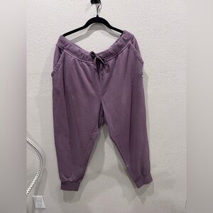 Fila Women’s lavender Sweatpants